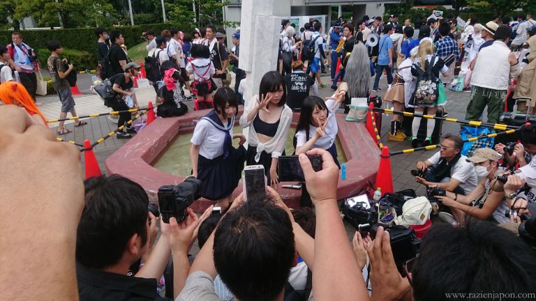 comiket-2017-ni-as-niponas-medio-desnudas-un-friki-en-jap-n